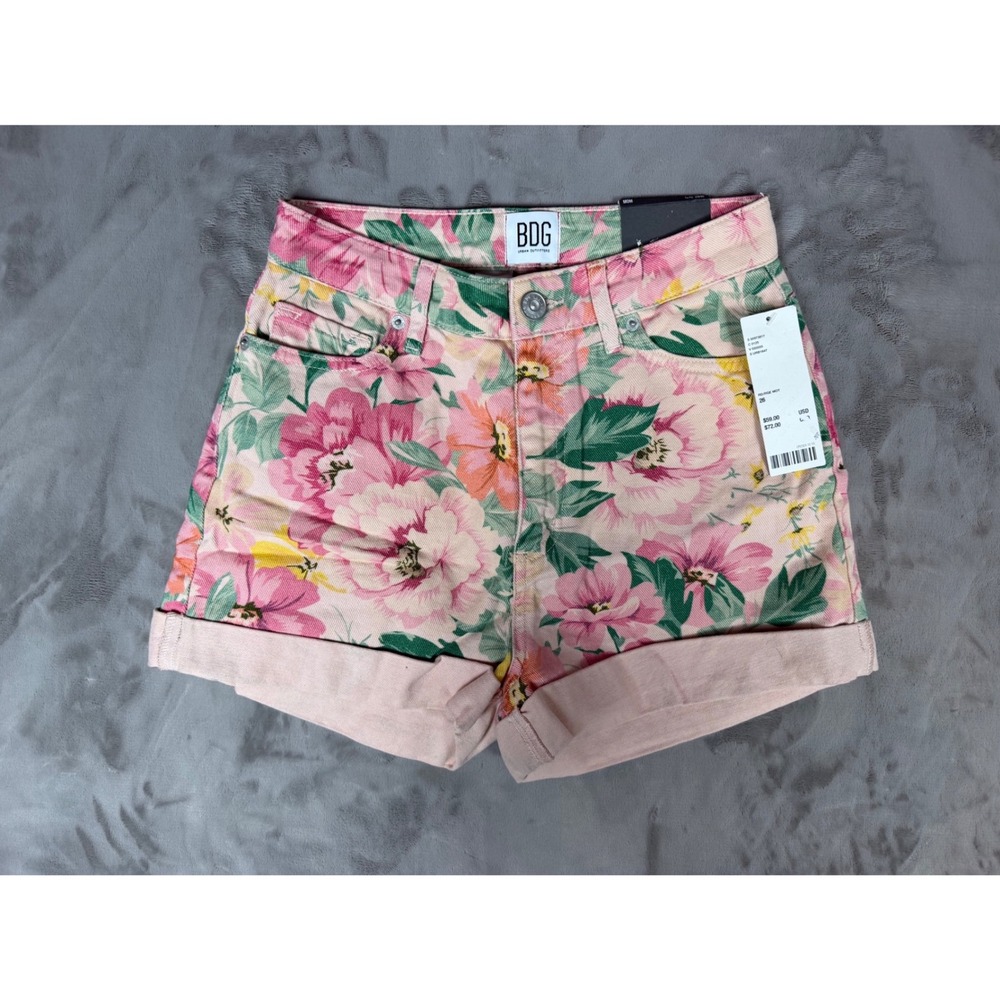 BDG Urban Outfitters Mom Shorts W26 Pink Floral High Waist Denim Cuffed New